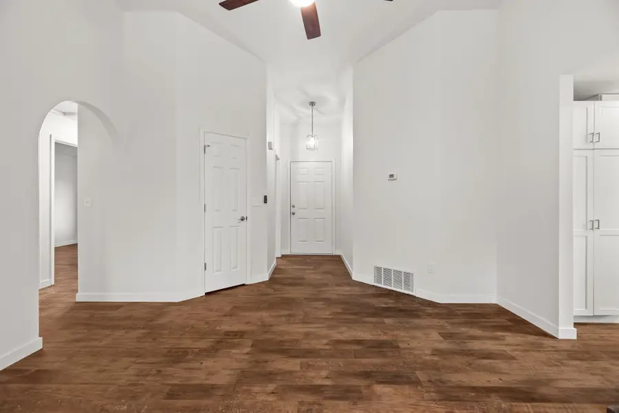 2574 Yana Avenue, Redding, CA 96002 - Image #3