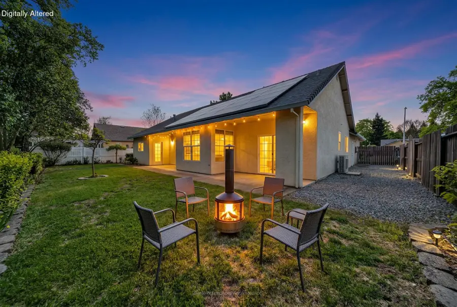 647 Olympic Street, Redding, CA 96003 - #2