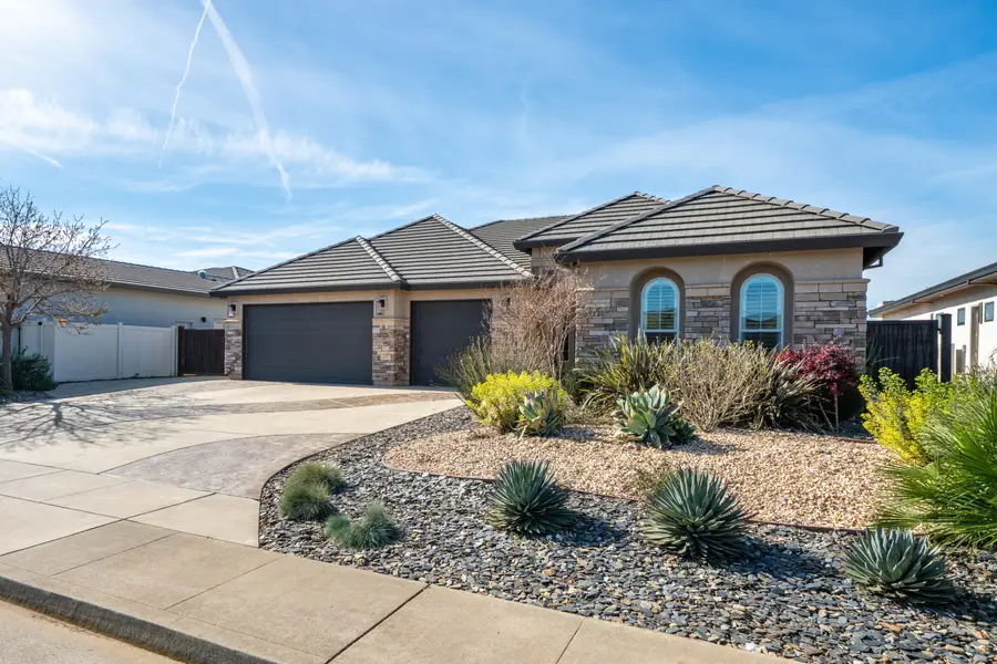 3824 Thomason Trail, Redding, CA 96002 - #3