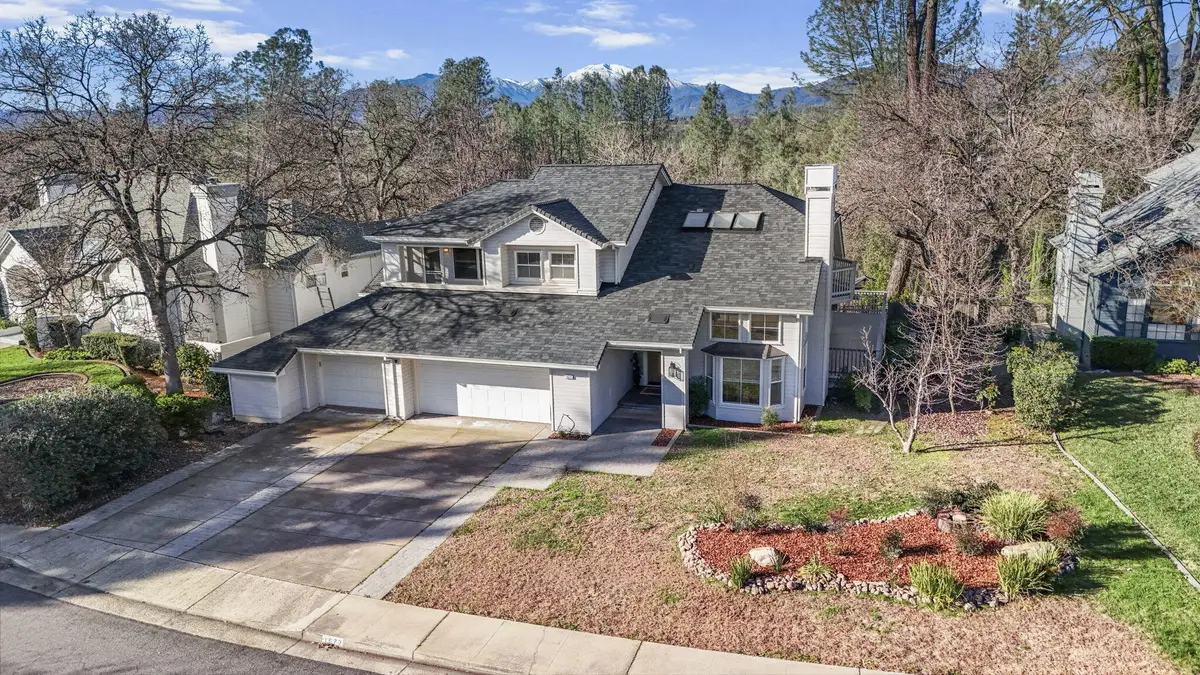 1672 St Andrews Drive, Redding, CA 96003 - #1