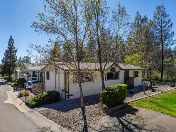 3304 Shasta Dam Boulevard, Shasta Lake, CA 96019