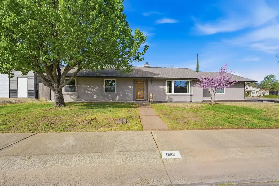 1692 Kildare Drive, Redding, CA 96001 - #2