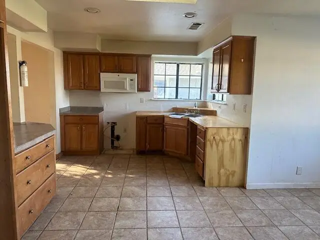 5875 Farm House Lane, Redding, CA 96001 - #3