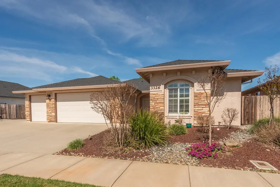 3326 Hotlam Road, Redding, CA 96002 - #2