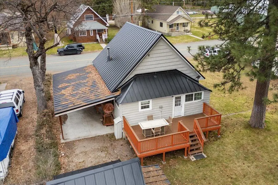 300 E Minnesota Avenue, McCloud, CA 96057 - #3