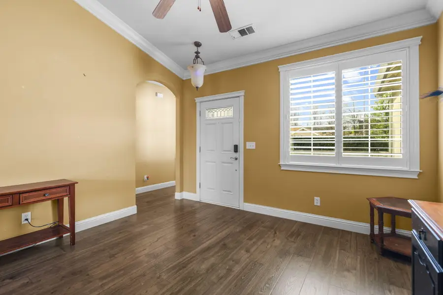 938 Leisha Lane, Redding, CA 96001 - #3