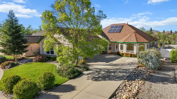 2110 Cadjew Street, Redding, CA 96003