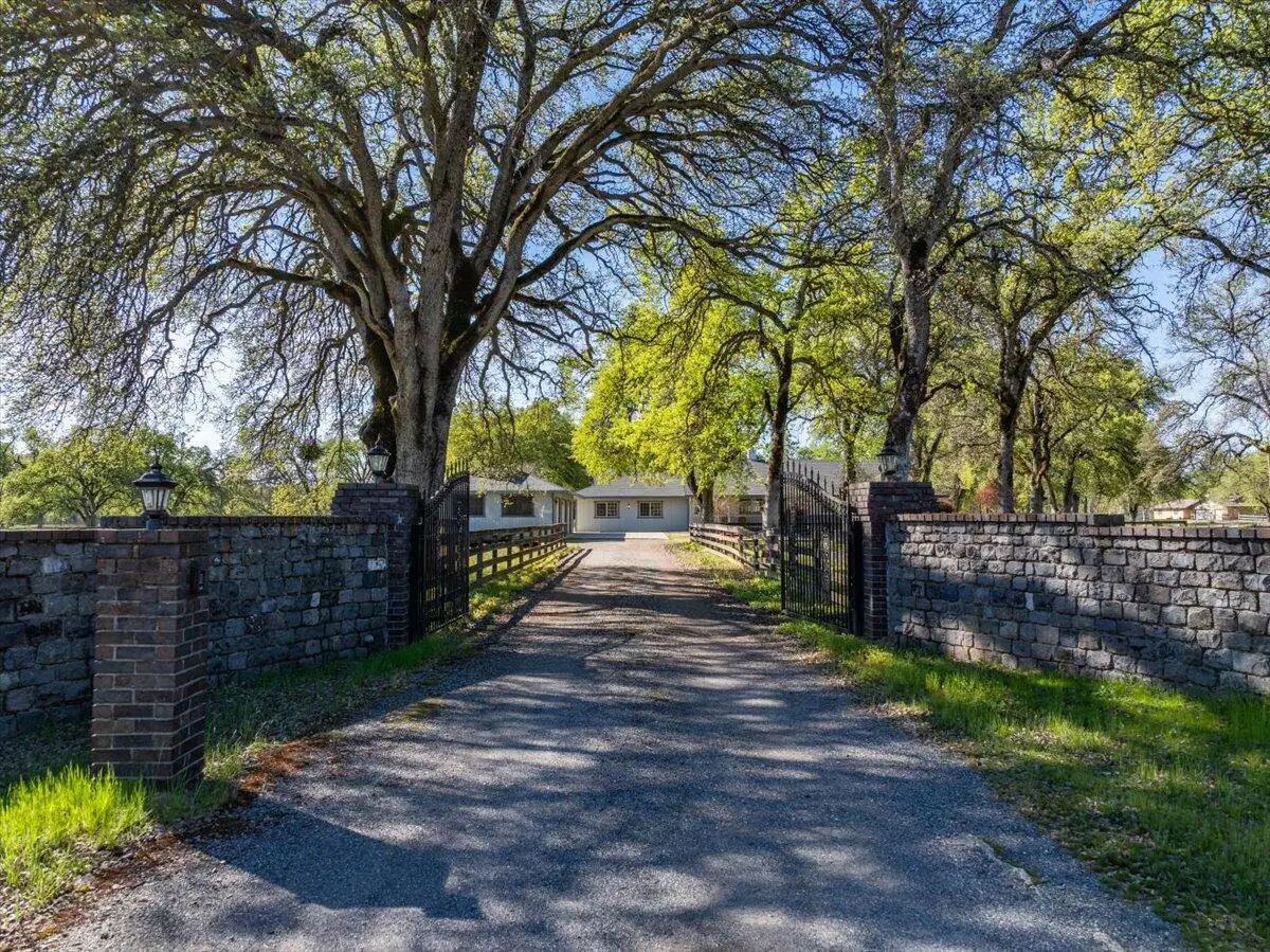 16703 Gas Point Road, Cottonwood, CA 96022 - #1