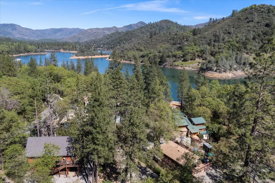 17856 Lake Drive, Lakehead, CA 96051 - #2