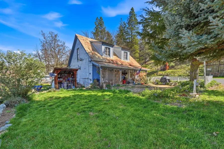 11 Deadwood Road, Lewiston, CA 96052 - #2