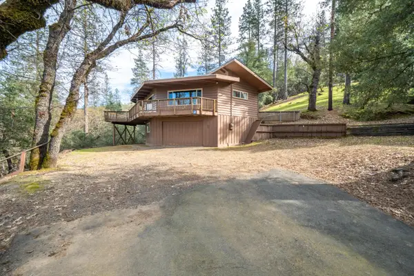 18705 Lower Salt Creek Road, Lakehead, CA 96051