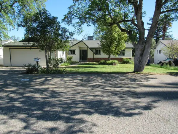 3320 Stratford Avenue, Redding, CA 96001