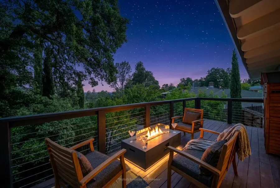 303 Pearl Street, Redding, CA 96003 - #2