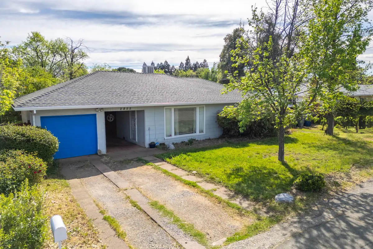 2855 Irwin Road, Redding, CA 96002 - #1