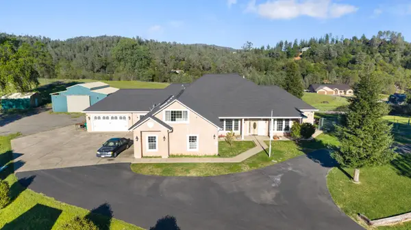 14440 Sea Biscuit Court, Redding, CA 96003