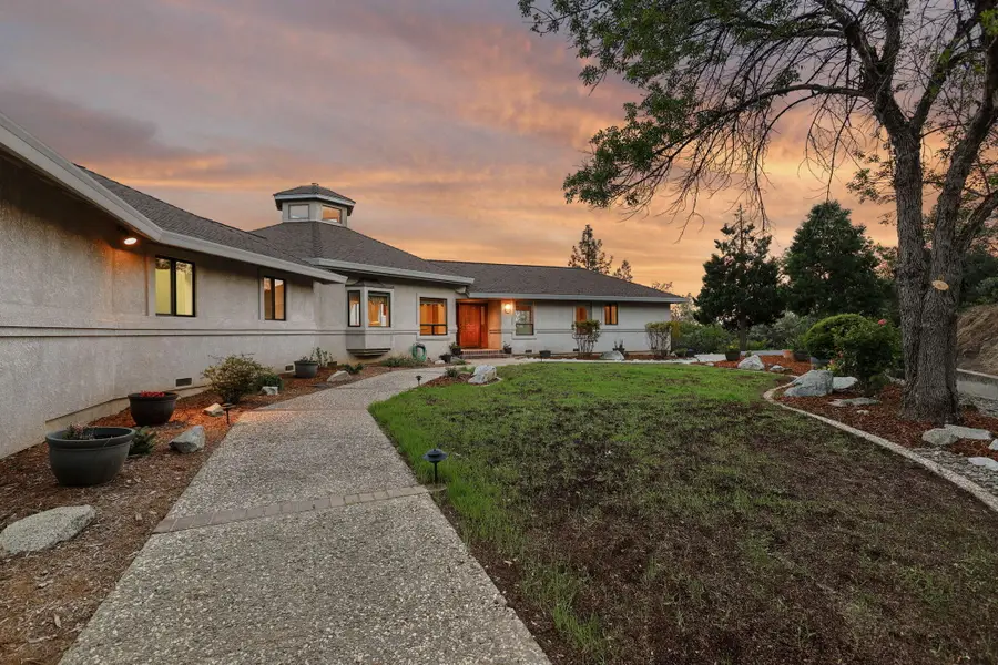 17505 Forest View Drive, Redding, CA 96003 - #2