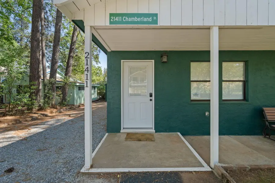 21411 Chamberlain Street, Lakehead, CA 96051 - #2
