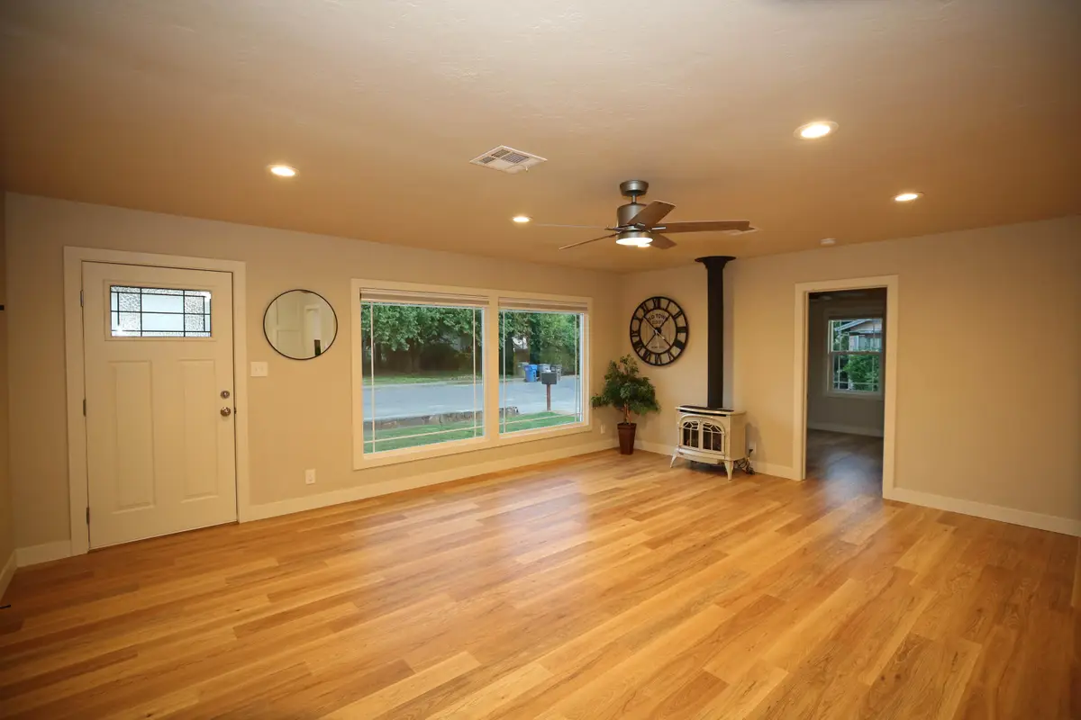 2910 Anita Street, Redding, CA 96001 - #1