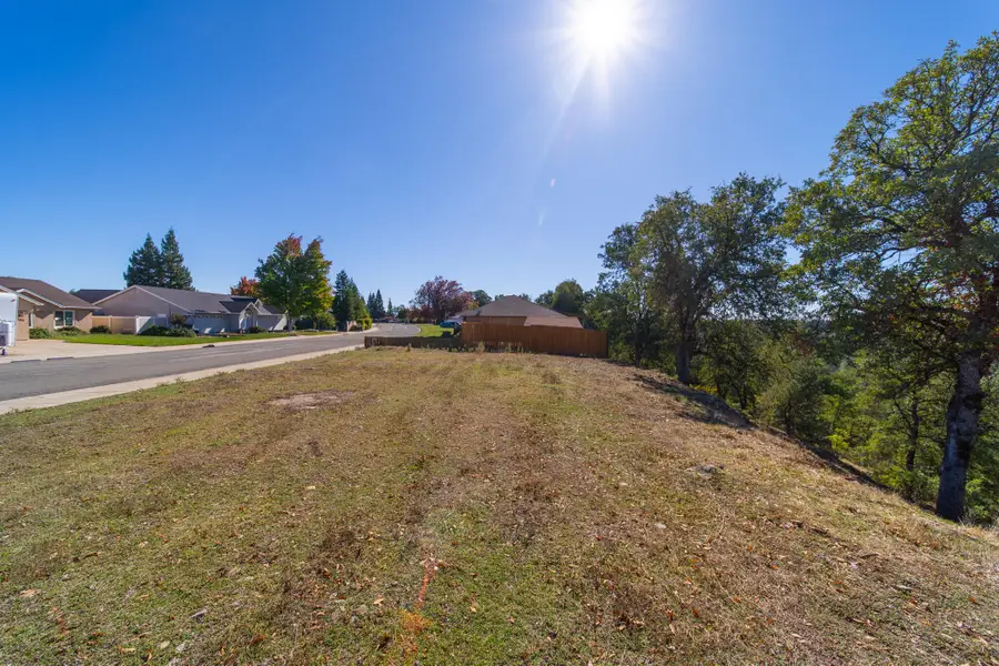 4165 Sunglow Drive, Redding, CA 96001 - #3