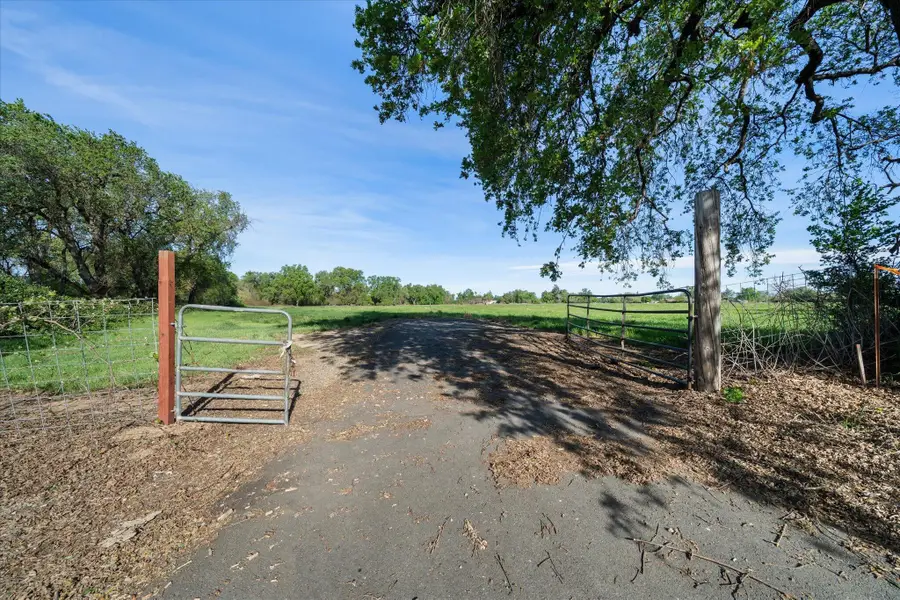 000 Riverland Drive, Anderson, CA 96007 - #2