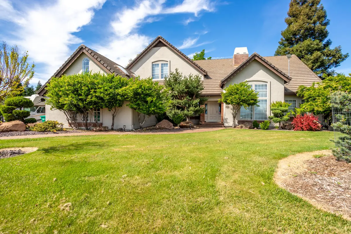 8826 Heritage Court, Redding, CA 96001 - #1