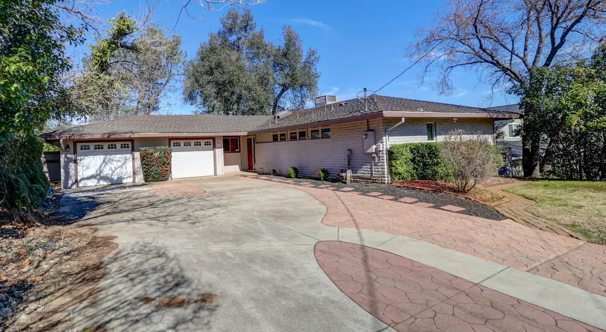 1890 Manchester Drive, Redding, CA 96002 - #1