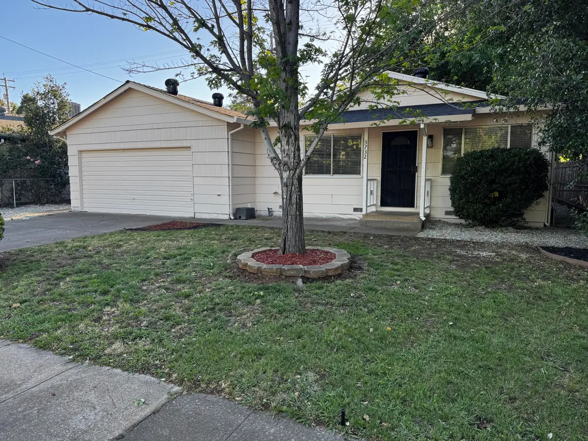 3732 Mercury Drive, Redding, CA 96002 - #1