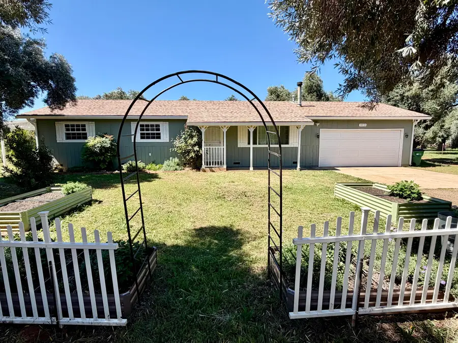 5572 Olive Street, Anderson, CA 96007 - #3