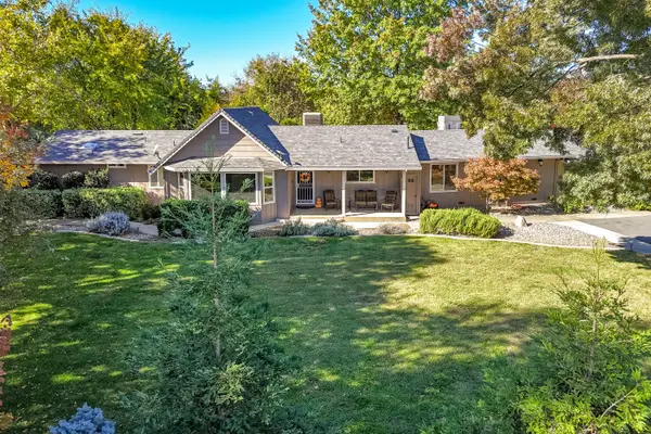 7429 Danish Lane, Redding, CA 96002