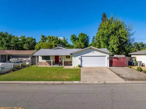 2034 Westwood Avenue, Redding, CA 96001