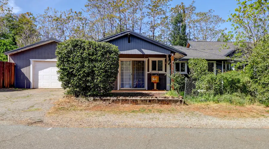1400 Median Avenue, Shasta Lake, CA 96019 - #2