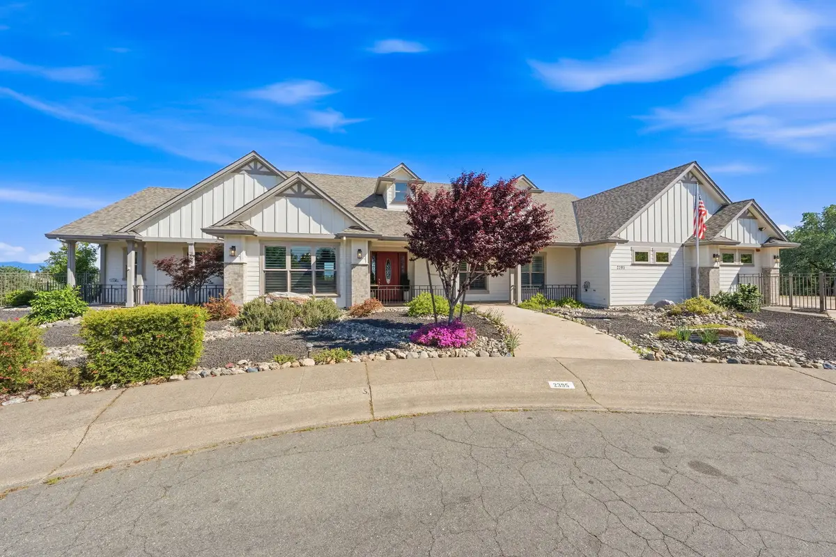 2395 Dartmouth Drive, Redding, CA 96001 - #1