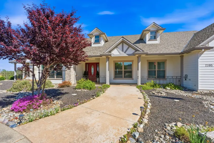 2395 Dartmouth Drive, Redding, CA 96001 - #2