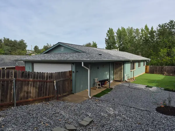 4239 Main Street, Shasta Lake, CA 96019