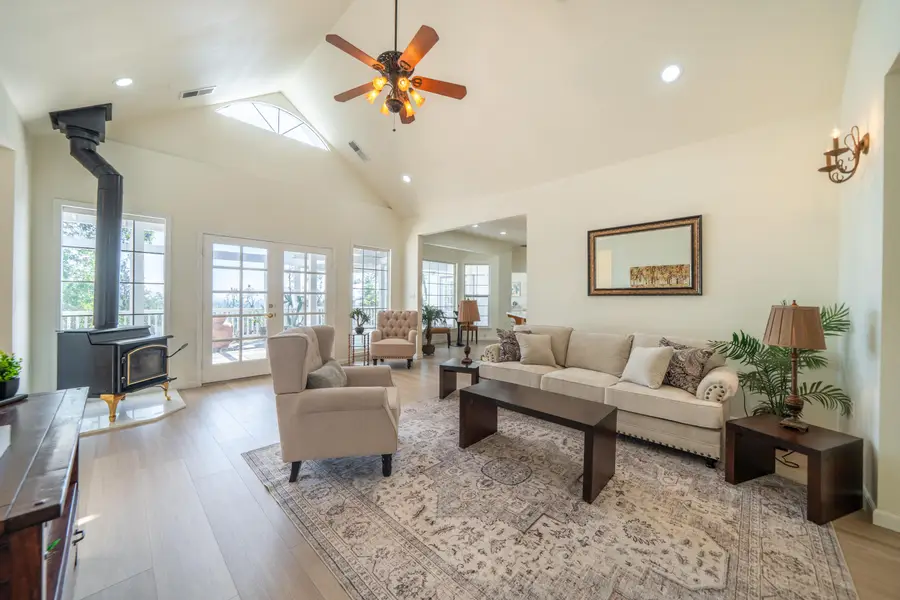 17526 Yellow Pine Road, Shasta Lake, CA 96019 - #2