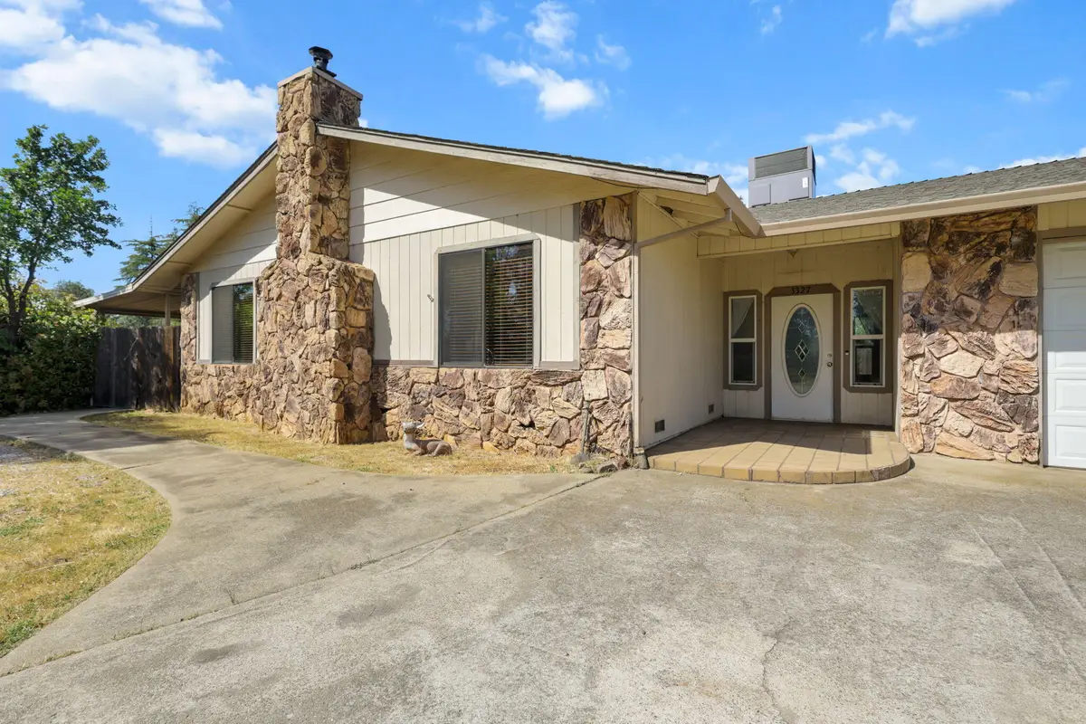 3327 El Camino Drive, Cottonwood, CA 96022 - #1