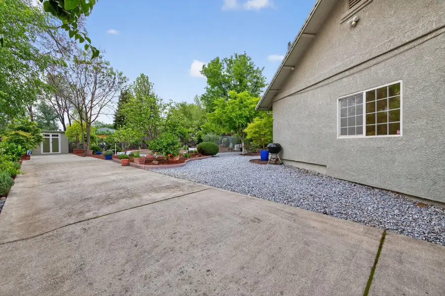 11456 Wales Drive, Redding, CA 96003 - #3