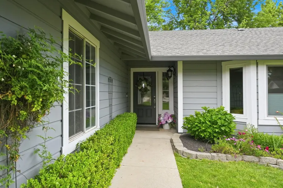 2230 Wicklow Street, Redding, CA 96001 - #3