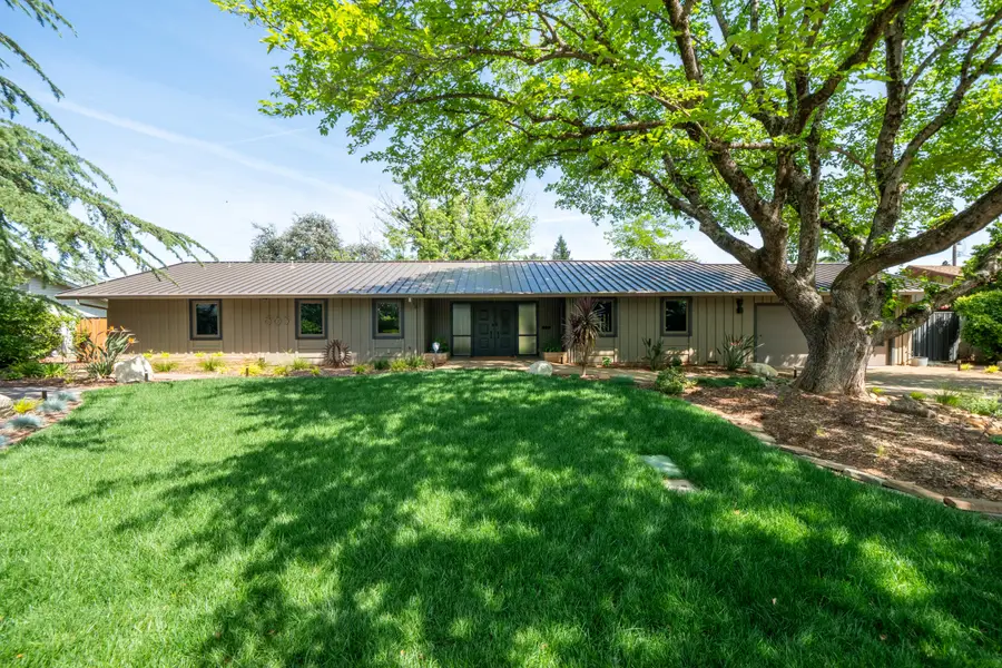 865 Hallmark Drive, Redding, CA 96001 - #3