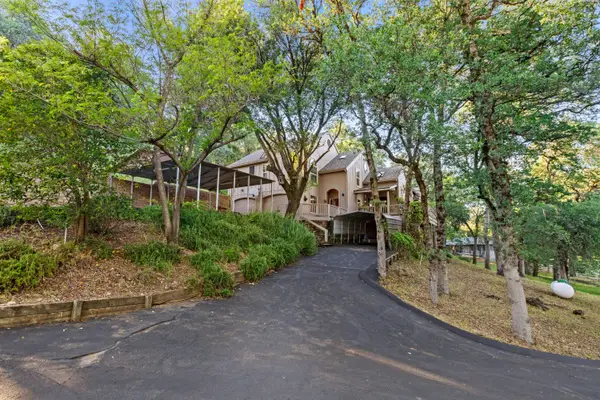 8972 Maynard Road, Palo Cedro, CA 96073