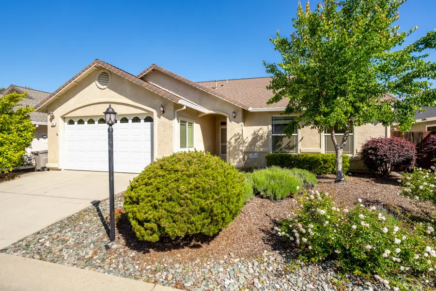 655 Mammoth Path, Redding, CA 96003 - #3