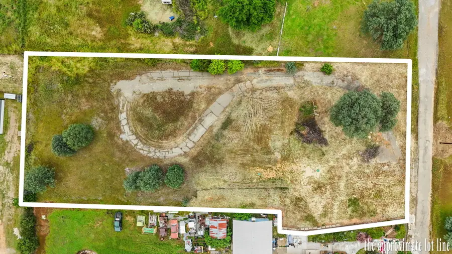 1222 Modoc Lane, Redding, CA 96003 - #3