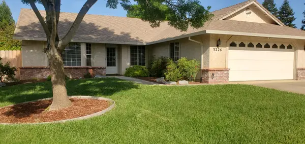 3226 Dartford Drive, Shasta Lake, CA 96019