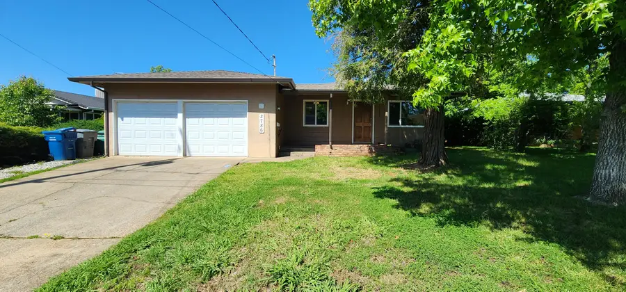 2786 Regal Avenue, Redding, CA 96002 - #2