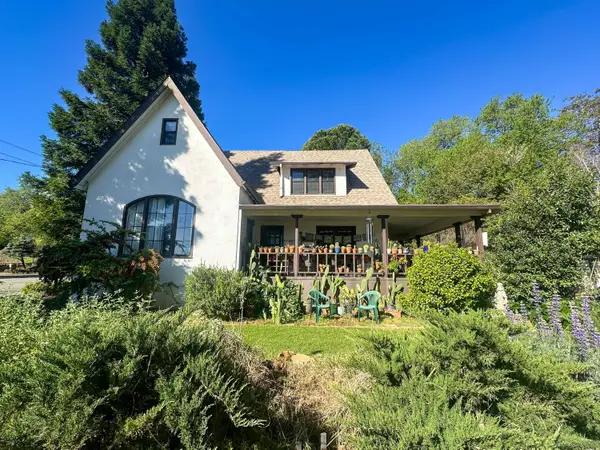 1190 South Street, Redding, CA 96001