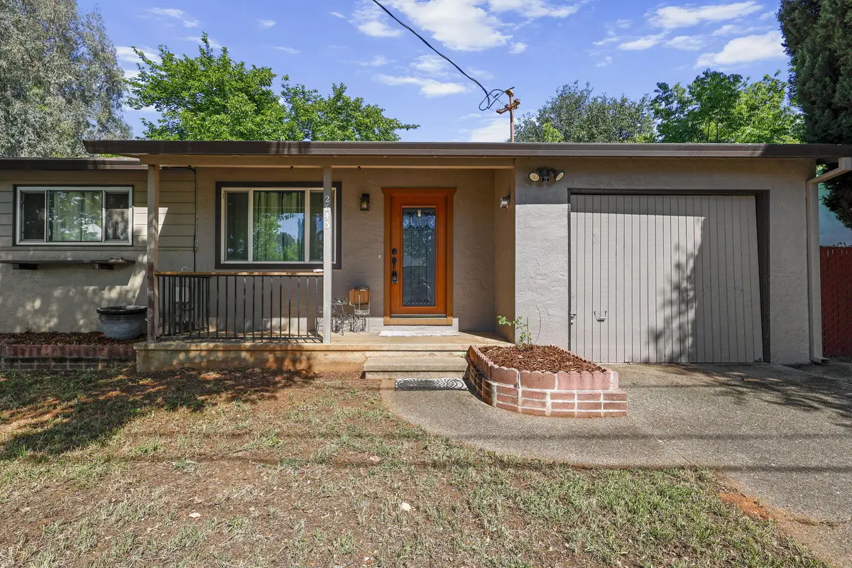2843 Kenco Avenue, Redding, CA 96002 - #1