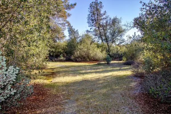 Winoxy 093-130-039-000 Lane, Shingletown, CA 96088