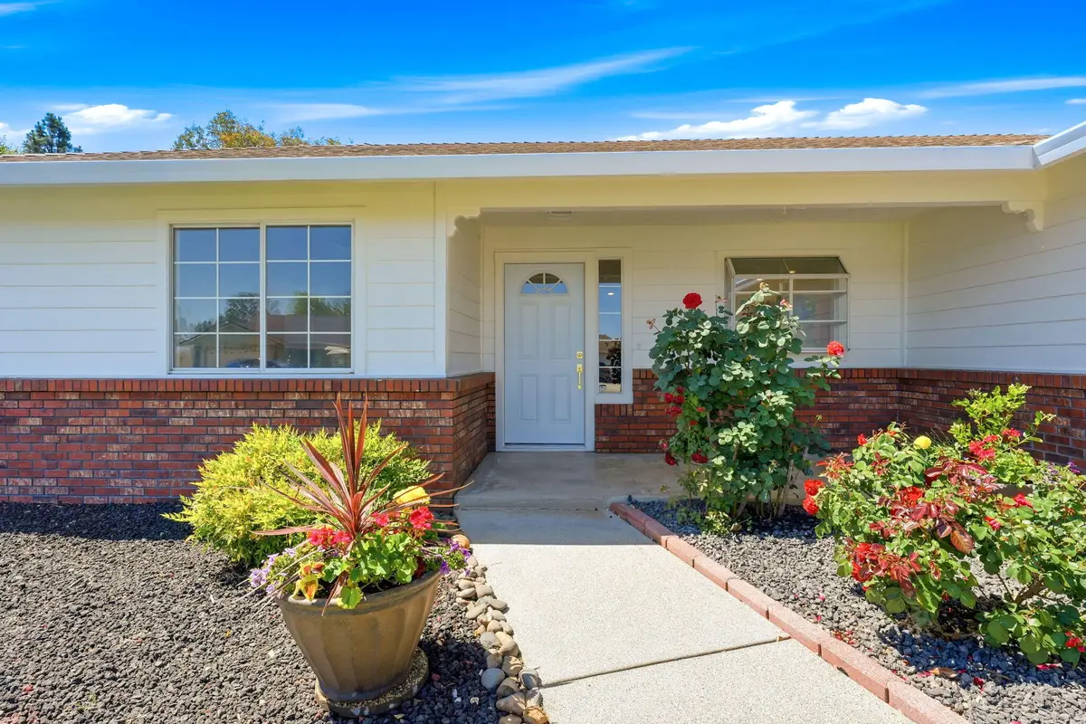 4338 Blazingwood Drive, Redding, CA 96001 - #1