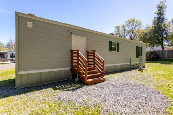 2200 Jewell Lane, Redding, CA 96001