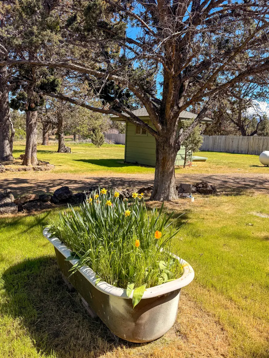 11138 Apache Road, Montague, CA 96064 - #3